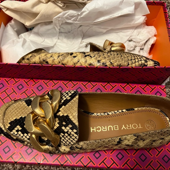 Eleanor Loafer: Women Tory Burch Chain Loafers